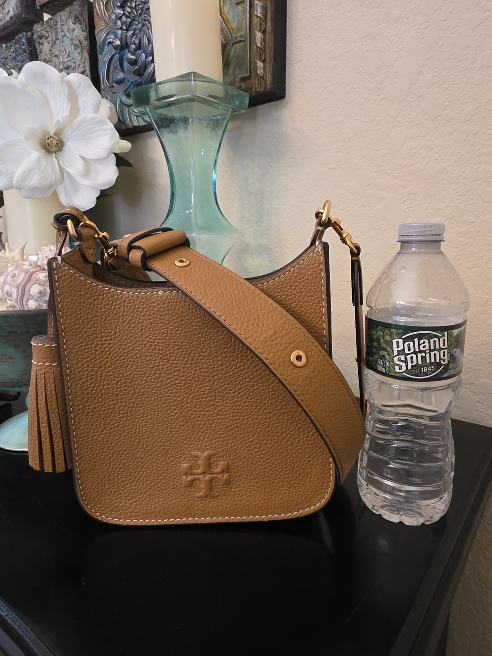 Tory Burch Thea Small Leather Saddle Bag in Caramel - Picture 2 of 11